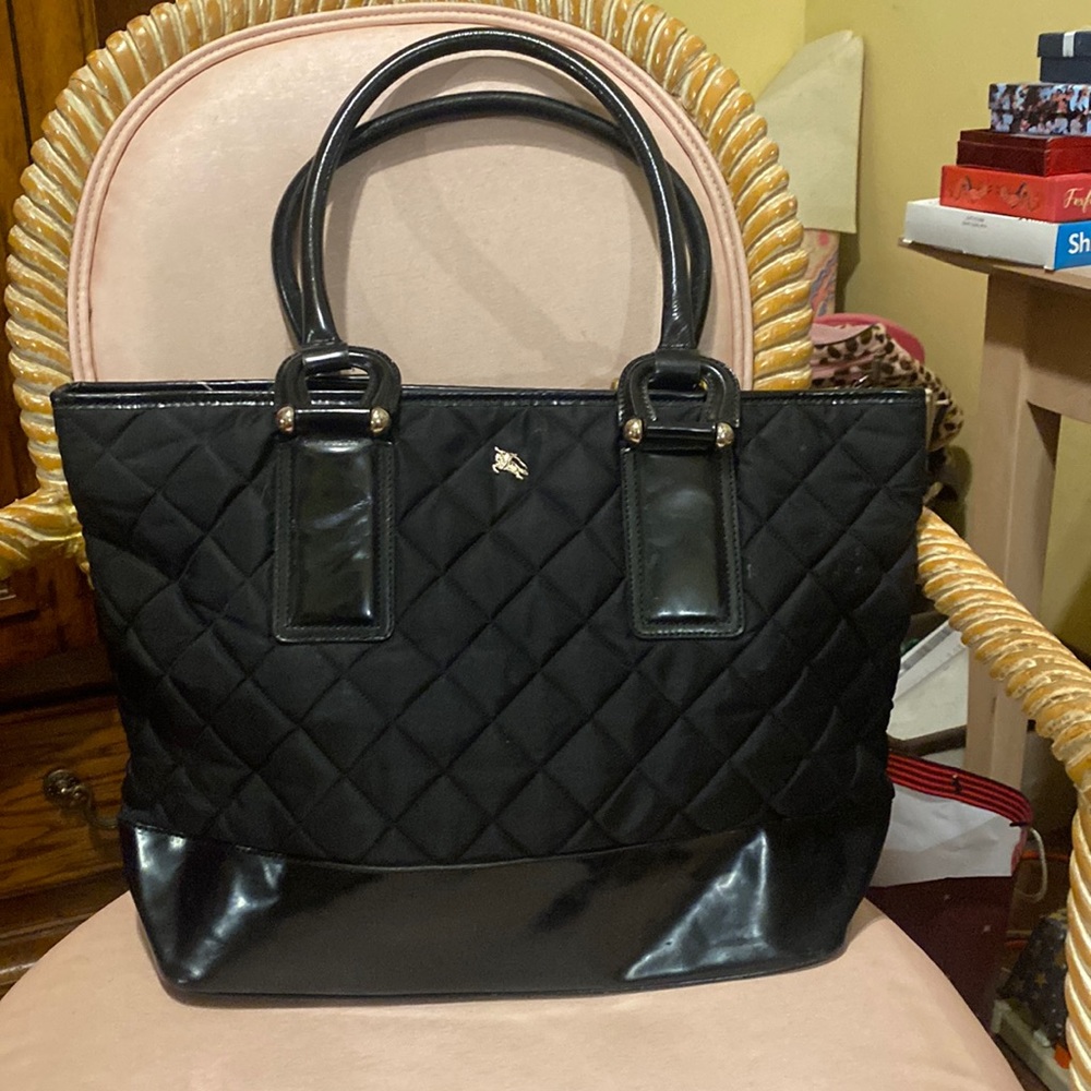 Burberry tote authentic black calf leather and nylon